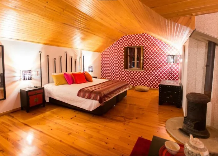 منزل ريفي La De Travancinha