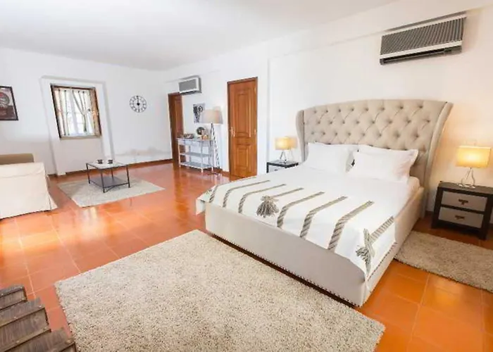 La De منزل ريفي